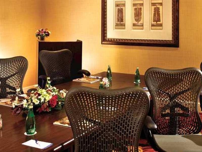 Hilton Garden Inn Scottsdale Old Town Dış mekan fotoğraf